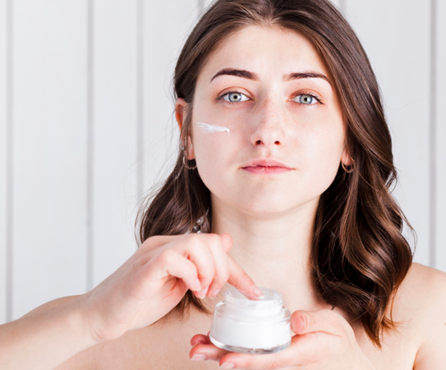 Use a Refreshing Toner On Your Skin