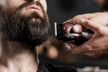 10 Best Beard Trimmer for Long Beards 2021 [Buying Guide]