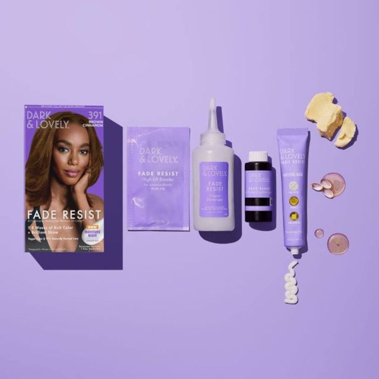 Dark and Lovely Fade Resistant Rich Conditioning Hair Color