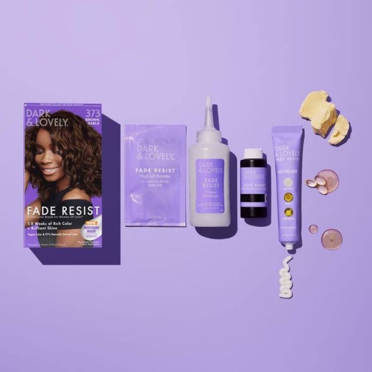 Dark and Lovely Fade Resistant Rich Conditioning Hair Color