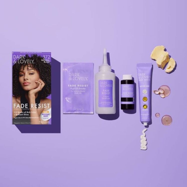 Dark and Lovely Fade Resistant Rich Conditioning Hair Color