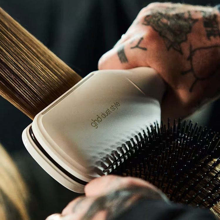 ghd glide Smoothing Hot Brush Sunsthetic Collection